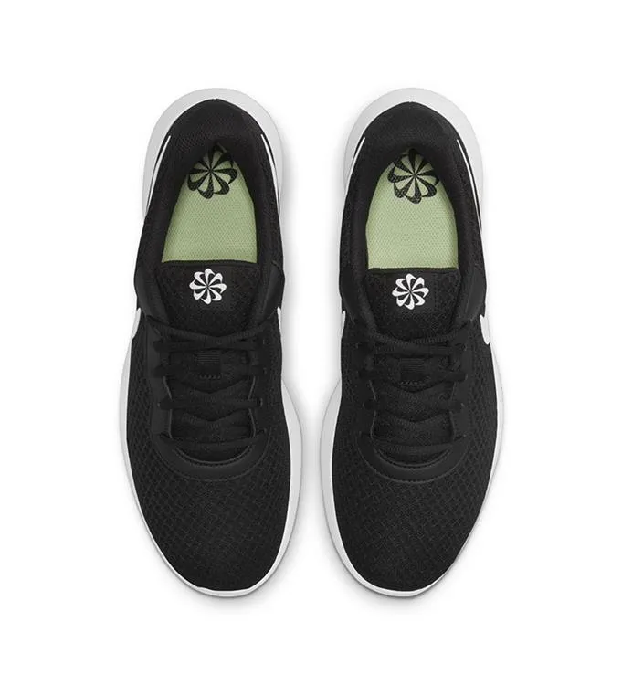 Nike Men Tanjun Sneakers